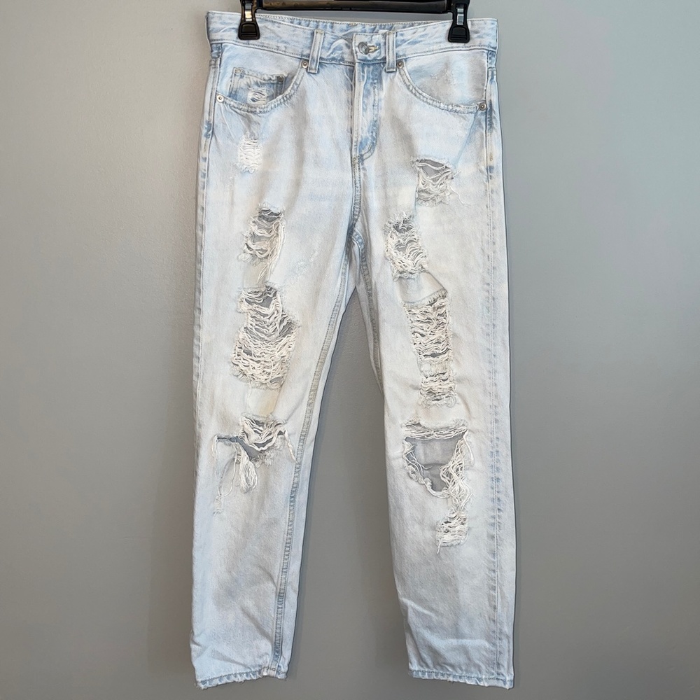 EUC H&M & Denim Distressed Ripped Boyfriend Jeans Light Wash Size 27 - Picture 2 of 8
